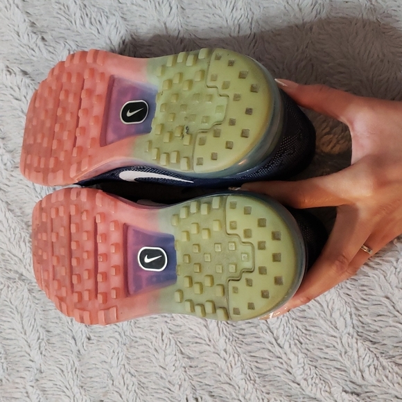 Nike Airmax - Picture 3 of 5